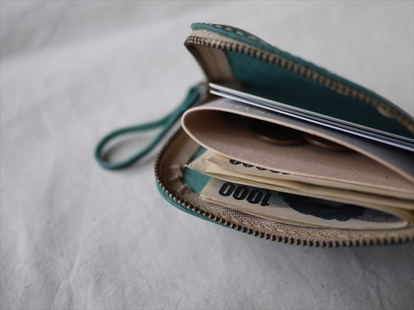 L字ファスナーのコンパクトな財布/ブルーグリーン 4枚目の画像