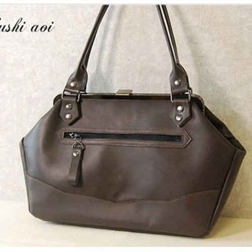 ブラックニッケルの口金と本牛革のがま口バッグ ショルダーバッグ  