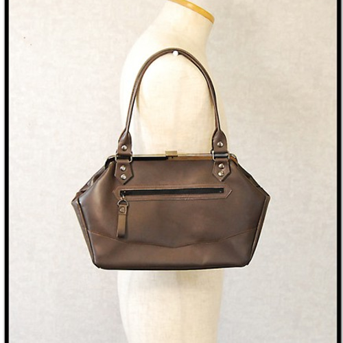 ブラックニッケルの口金と本牛革のがま口バッグ ショルダーバッグ  