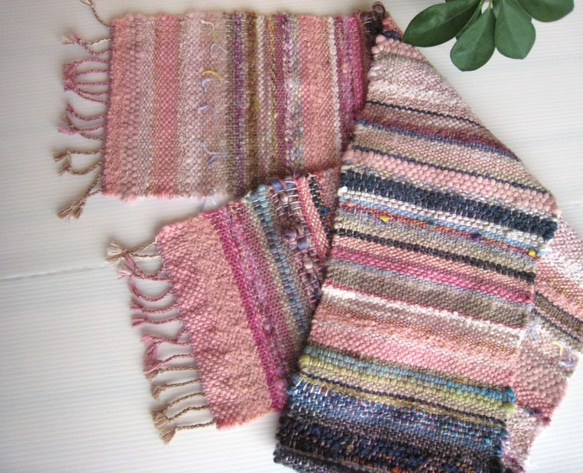 毛糸の手織りマフラー2104 2枚目の画像