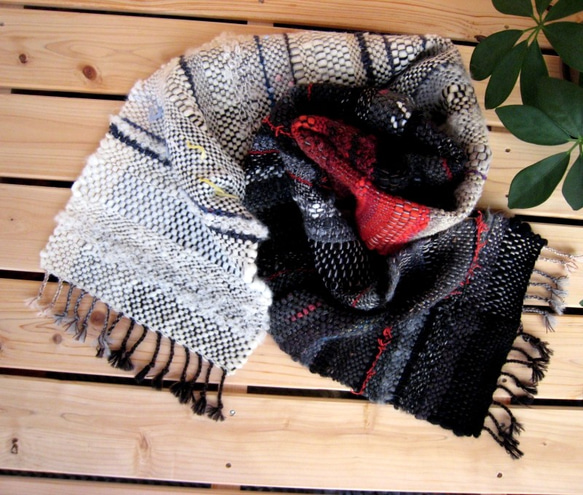 毛糸の手織りマフラー2108 8枚目の画像