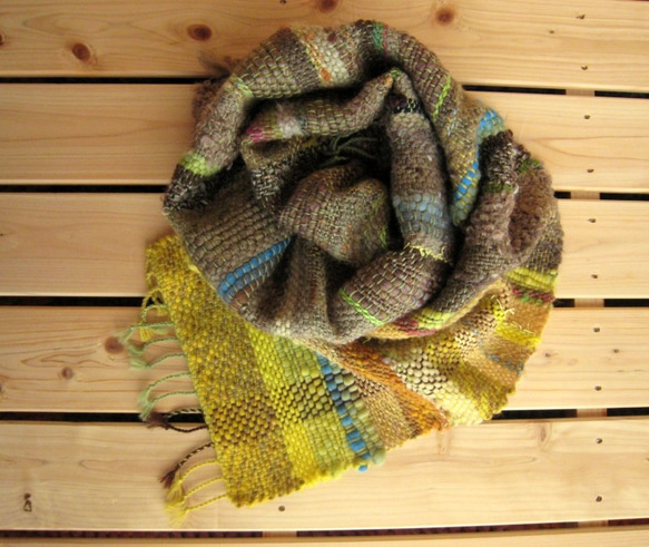 毛糸の手織りマフラー2111 6枚目の画像