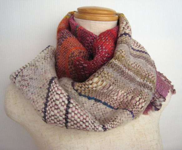 毛糸の手織りマフラー2112 4枚目の画像