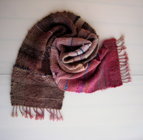 毛糸の手織りマフラー2116 3枚目の画像