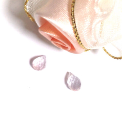 【ヴィーナスの石】宝石質　ローズクォーツのドロップ（ブリオレット）カット　ssサイズ　2個 2枚目の画像
