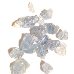 【天空の石】アイスブルー　マダガスカル産　セレスタイト　原石　10ｇ 2枚目の画像