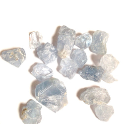 【天空の石】アイスブルー　マダガスカル産　セレスタイト　原石　10ｇ 3枚目の画像