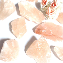 【盛り塩】ヒマラヤ産　天然岩塩 ブロック　100ｇ 3枚目の画像