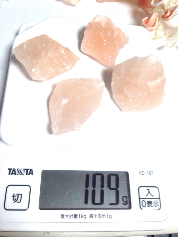 【盛り塩】ヒマラヤ産　天然岩塩 ブロック　100ｇ 4枚目の画像