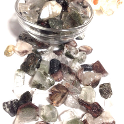 ファントム✨ヘマタイトイン クォーツ クリスタル 水晶 クラスター