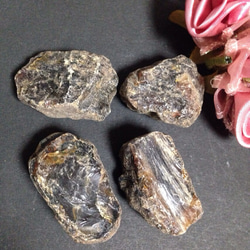 【希少】スマトラ島産　天然琥珀（ヤングアンバー）ラフ原石　1個 2枚目の画像