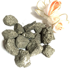 【原石　さざれ石穴なし】メキシコ産 　パイライト 黄鉄鉱 Pyrite 25ｇ 2枚目の画像