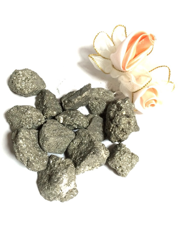 【原石　さざれ石穴なし】メキシコ産 　パイライト 黄鉄鉱 Pyrite 25ｇ 2枚目の画像