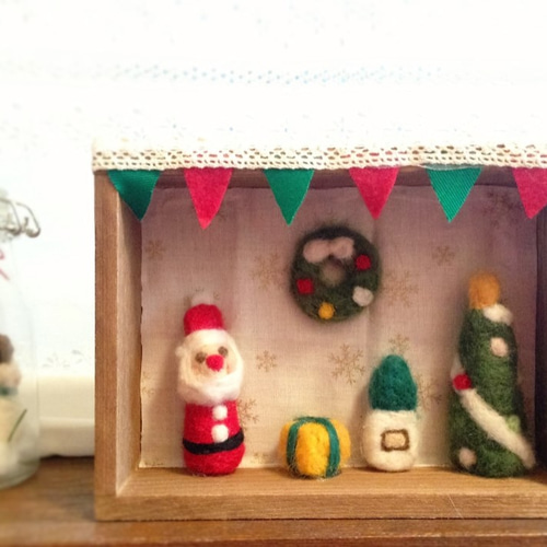 Xmas♪羊毛フェルト♪ミニチュアガーランドとお家の小箱 その他 