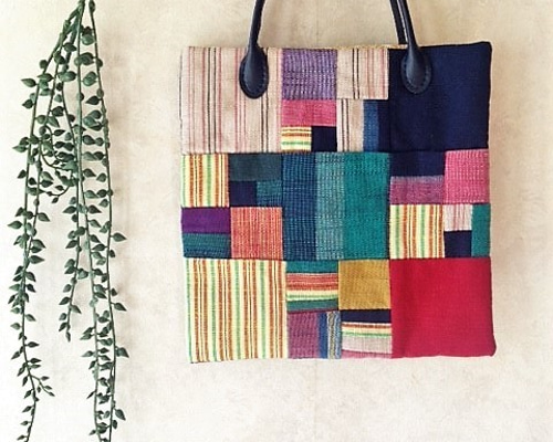 東北応援！手縫い☆会津木綿♪カラフルパッチワークの四角バッグ