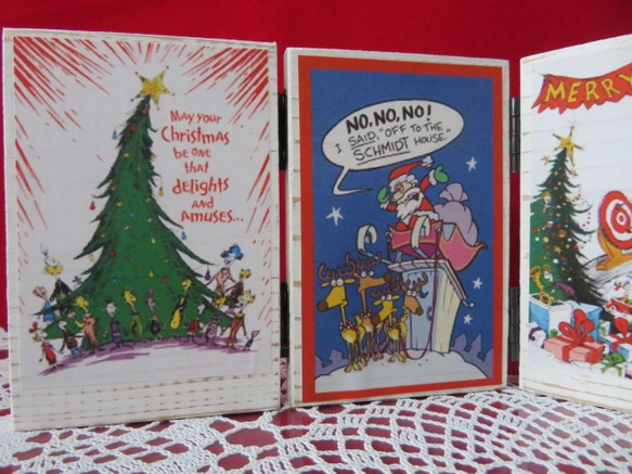 ハロウィンとクリスマスの木製４連パネル　④　折りたたみ式です　置物　飾り　オブジェ　ハンドメイド品 5枚目の画像