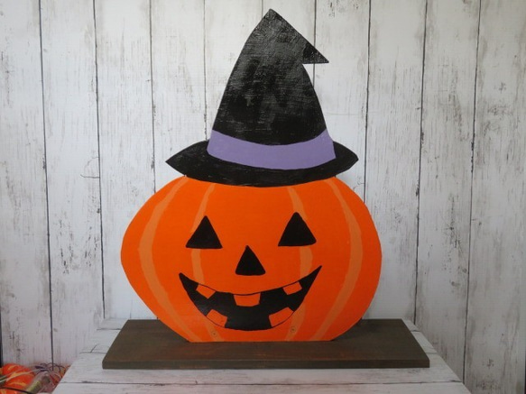 ハロウィン　かぼちゃのボード　内、外飾りに　木製　ニス仕立て　ネジ留め　ハンドメイド 2枚目の画像