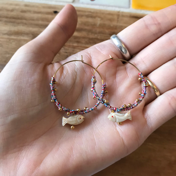 おさかな　フープピアス　fish foop earrings さかなピアス 4枚目の画像