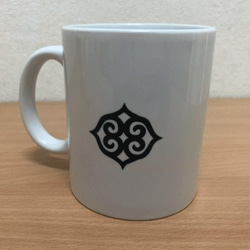 オリジナルカムイ伝説デザインマグカップ【クマ紋様デザイン】 2枚目の画像