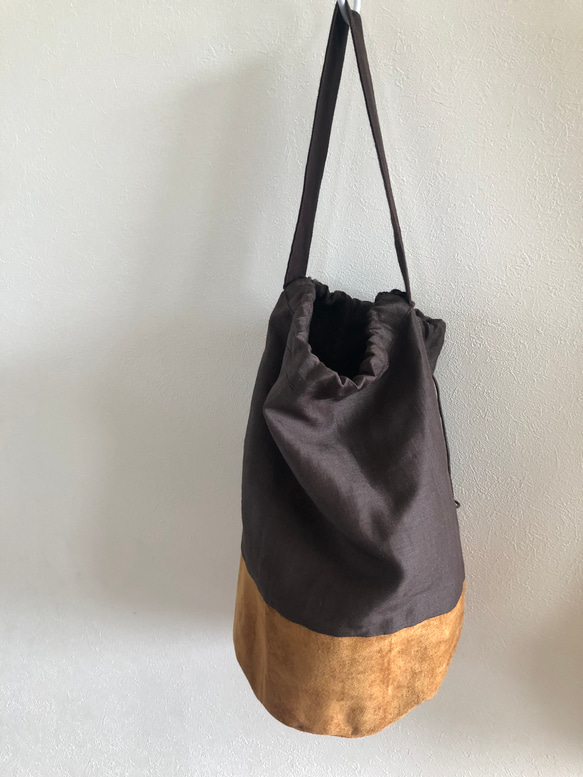 本革スエードとリネン で秋色の丸底バッグを作りました。試作品　バケツバッグ 2枚目の画像
