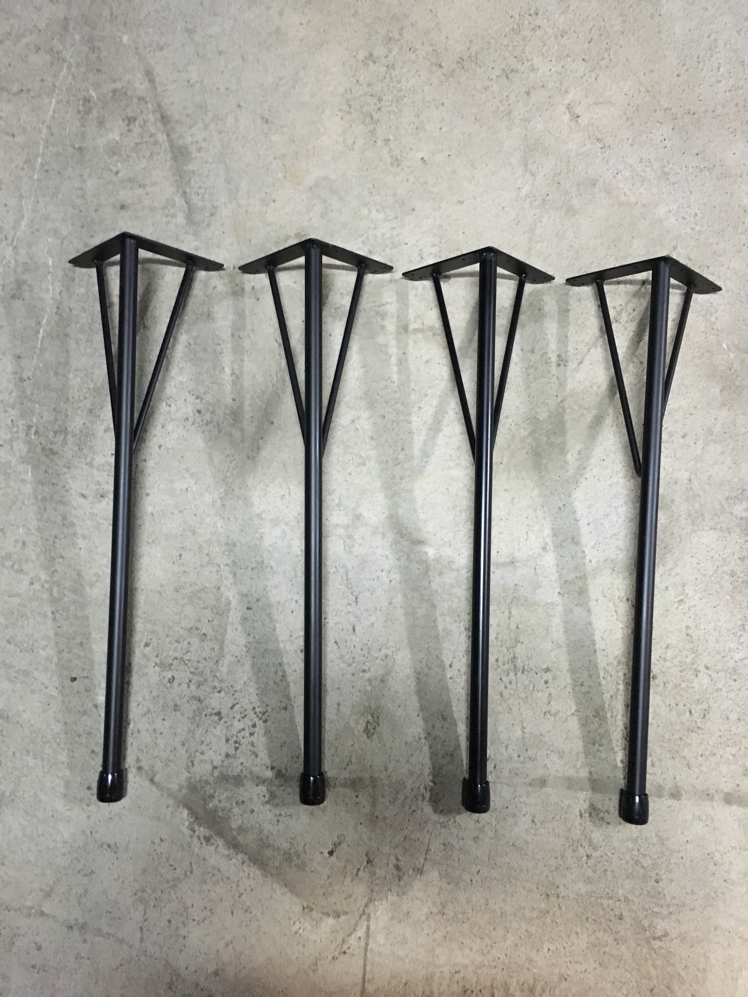 テーブル脚　鉄脚　アイアンレッグ①