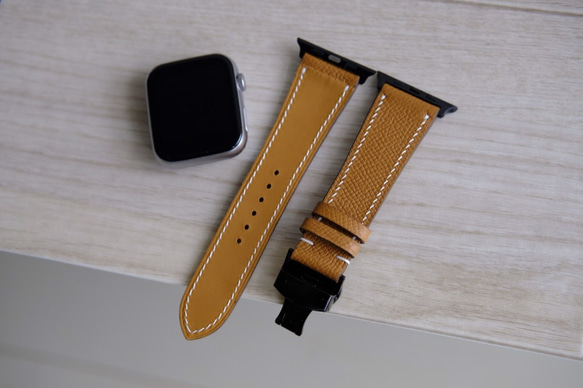 キャンペン中 高級革使用　アップルウォッチバンド　腕時計　ベルト　フランス産エプソンレザー　ゴールド 5枚目の画像