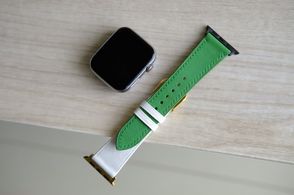 キャンペン中 フランス産スイフトレザー　アップルウォッチバンド　腕時計ベルト　グリーン 1枚目の画像