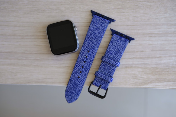 キャンペン中 高級革使用】スティングレイ　エイ革　Applewatchベルト　腕時計 バンド　ブルー 7枚目の画像