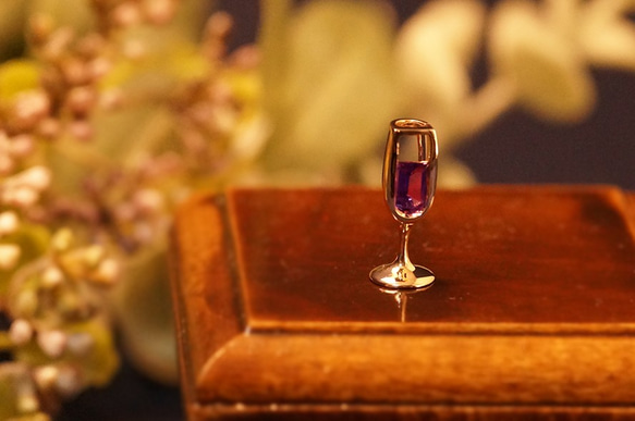 K18PGアメシスト(紫)　シャンパン　グラスペンダントトップ　 2枚目の画像