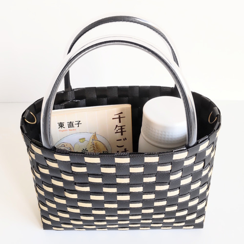 ブラック　かごバッグ 実用性　30cm 7bc7f9b306550b9cddf5400a0f62c2