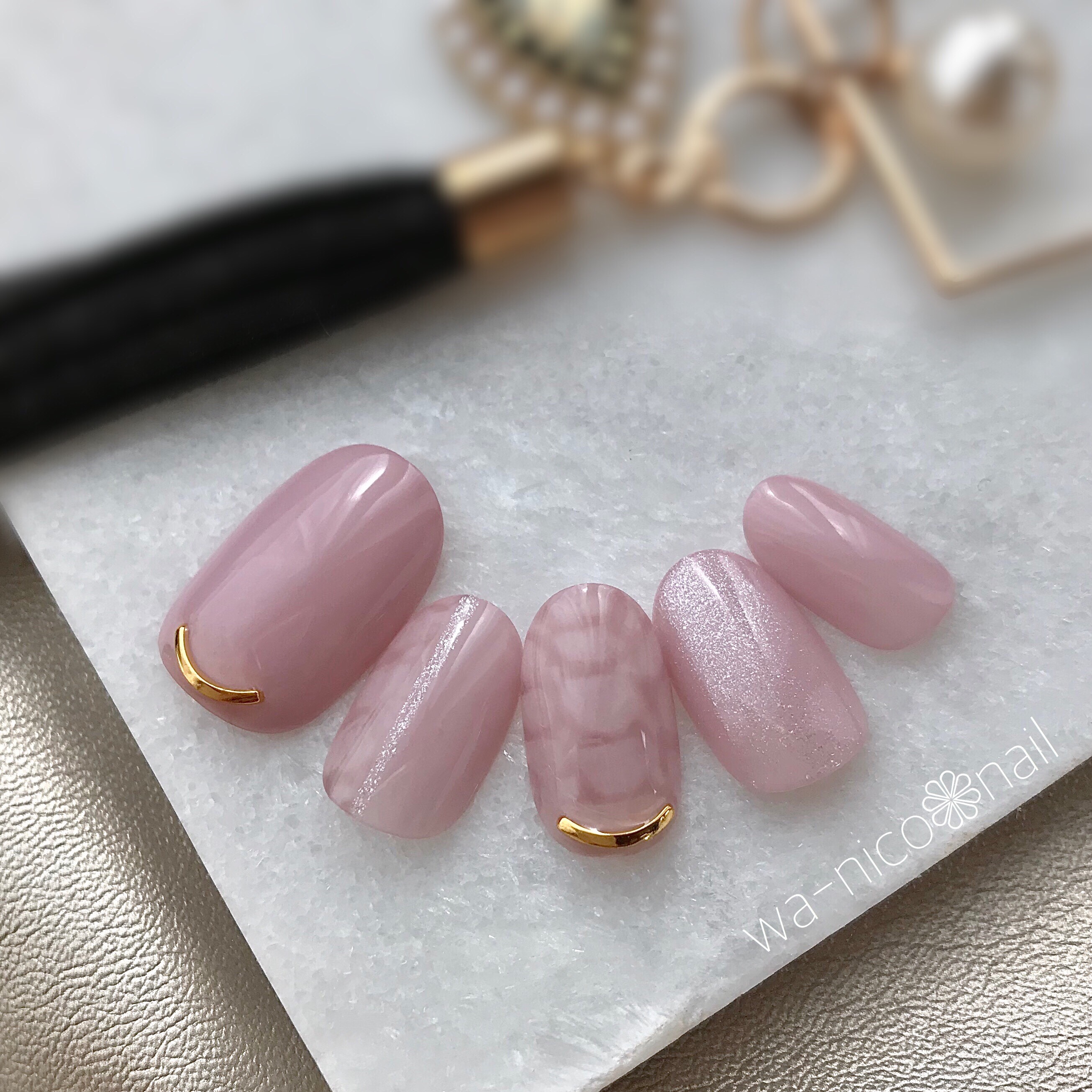 人気定番の No.12＊大人くすみピンククロコダイル風ネイル＊ピンク/くすみ アンティーク雑貨