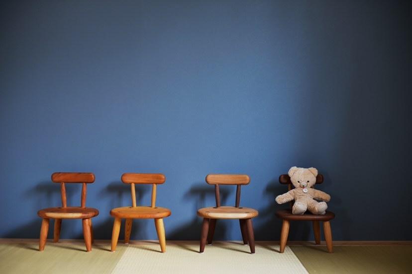 受注製作　無垢の木の子ども椅子(誕生木)