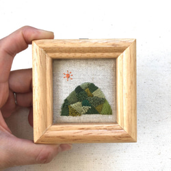 色とりどりの山　＊　刺繍フレーム 4枚目の画像