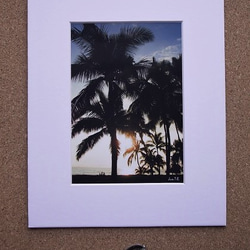 【Golden Twilight】ハワイ写真　オーシャン　ビーチ　ヤシの木　夕陽　南の島　南国　風景写真　マットフレーム 2枚目の画像