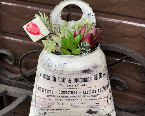 0_98a31810bb3b183adba3b269866d