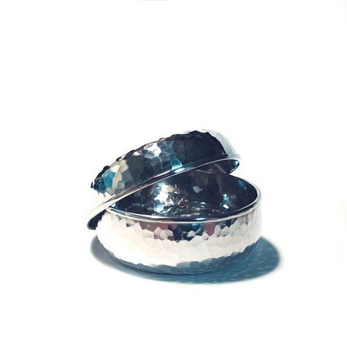 純銀製 打ち出し小物入れ（ピアス・ピルケース） その他ケース 京の