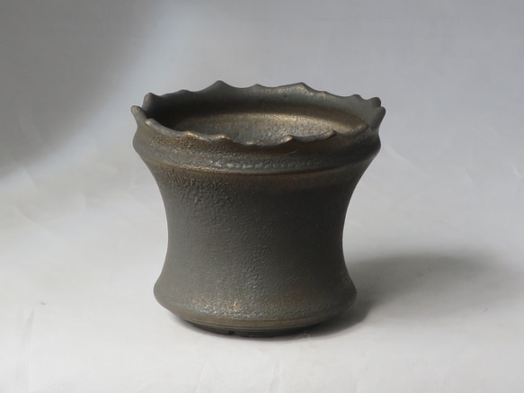 Charcoal Kuro Pot（植木鉢） 1枚目の画像