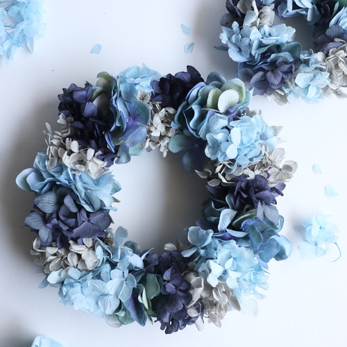 涼しげな藍色紫陽花のSimpleリース。紫陽花リース。ドライフラワー ...