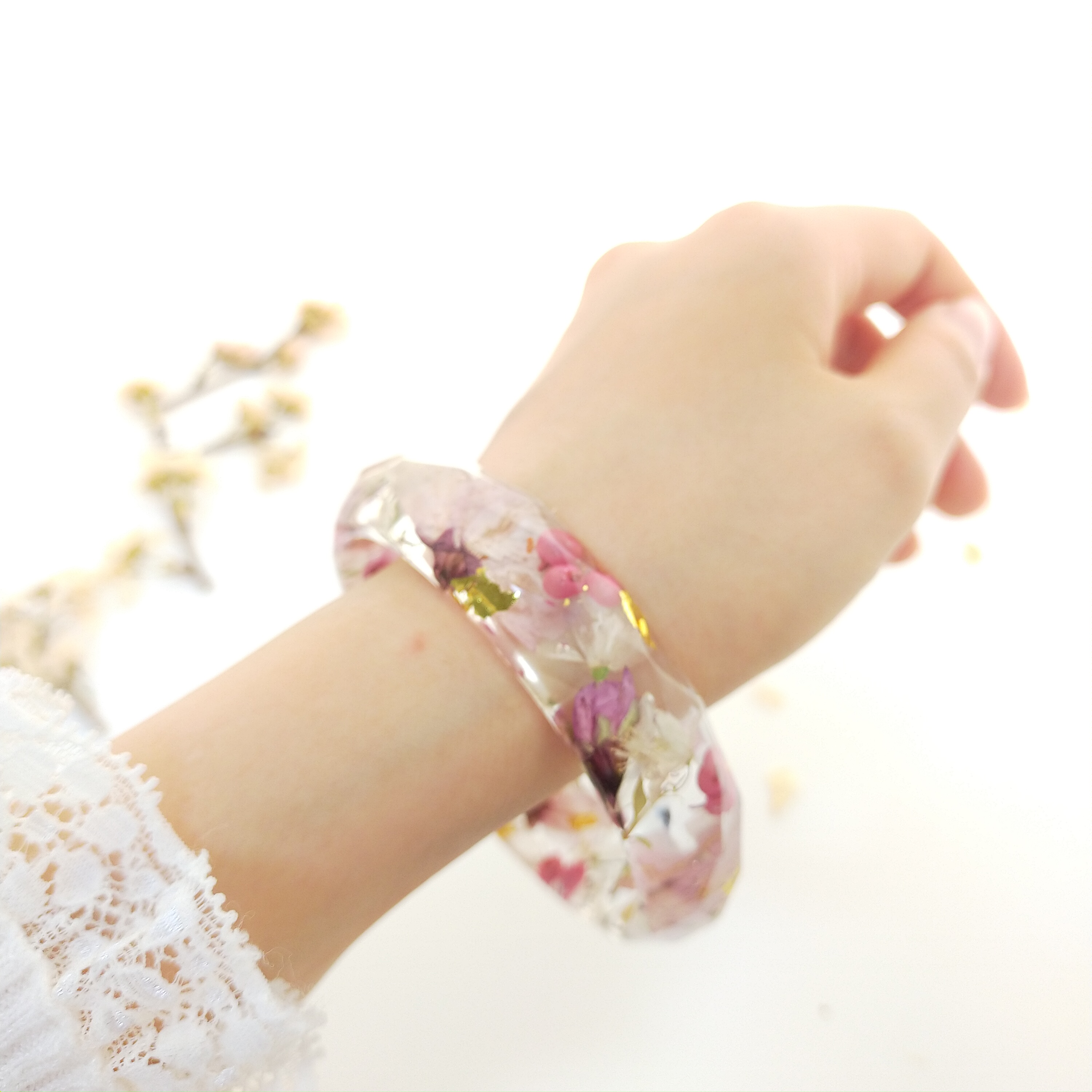 〜満開の桜バングル〜　さくら　八重桜　クリア　レジン　ドライフラワー　パステル　ピンク　花見　お家時間　観葉植物　春 28,860円