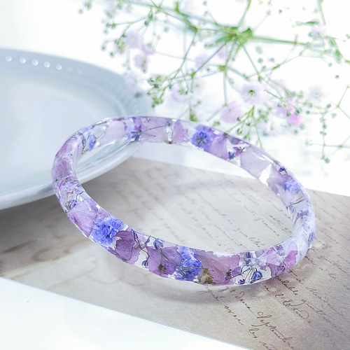 ふんわりラベンダーカラーのバングル〜 くすみカラー アンティーク 紫