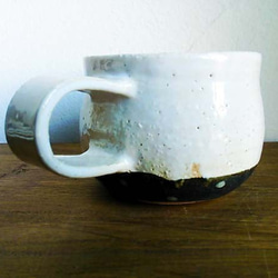 『白萩水玉』シリーズ　マグカップ 3枚目の画像