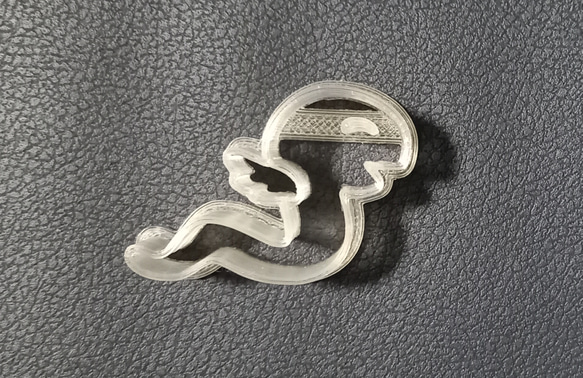 クッキー型　翼の生えたヘビ(目付き) 1枚目の画像