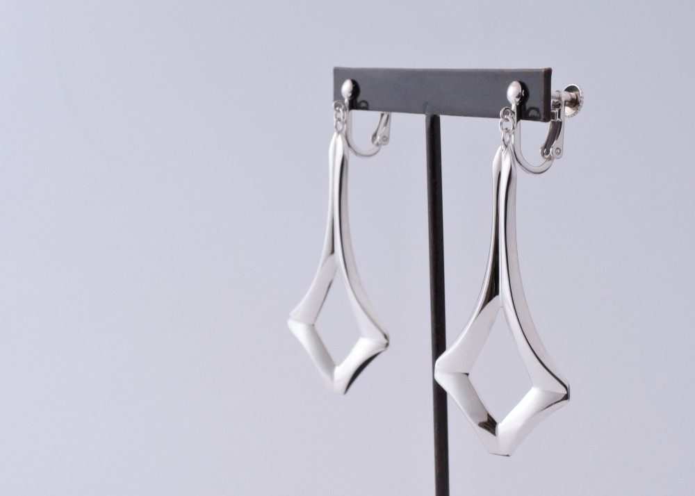 swing イヤリング （silver925）