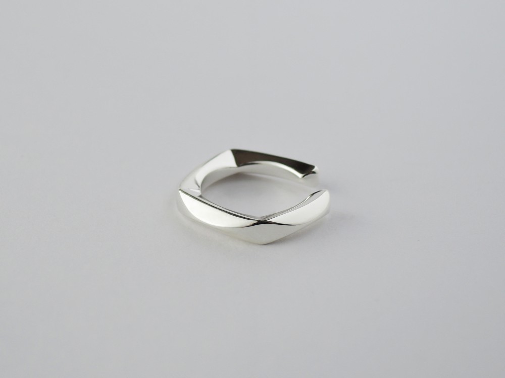 bite イヤカフ　(silver 925)