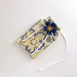（青い桜）元巫女の花のお守り袋 3枚目の画像
