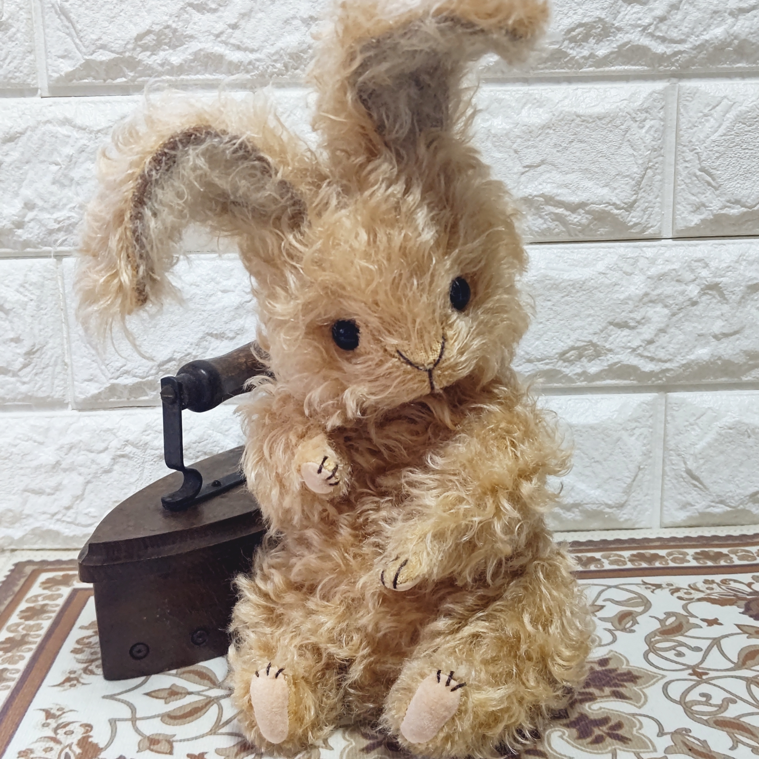 愛嬌がある仔兎ちゃん ぬいぐるみ ハンドメイド 羊毛フェルト