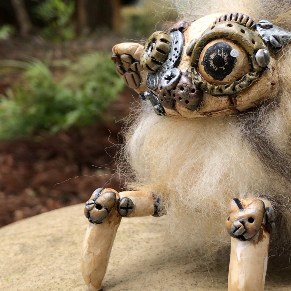スチームパンク＊猫型ロボット＊羊毛フェルトハンドメイド にゃんこのお供ロボット完成🤖 ちょっと手足が長過ぎた…(ˉ ˘ ˉ