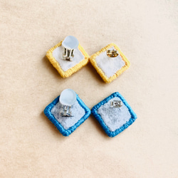 〈 送料無料 〉ビーズ刺繍 スクエア イヤリング  セルリアンブルー × シルバー 5枚目の画像