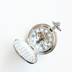 機械式手巻懐中時計 シールドエンブレム ハンターケース シルバー オリジナル懐中時計チェーン付属 5枚目の画像