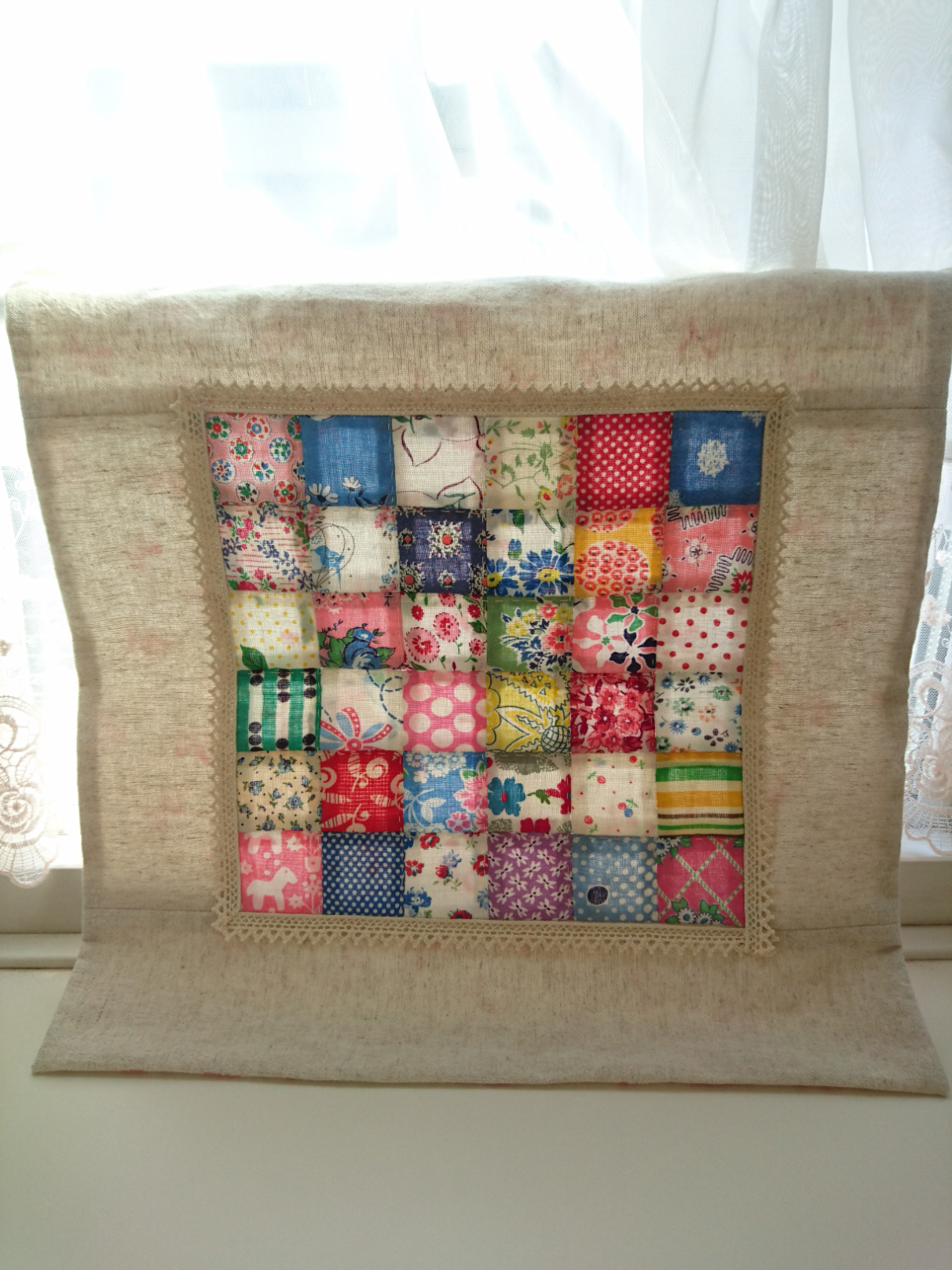 【516】 ハンドメイド　パッチワークキルト　フィードサックのフリーマット 516】 ハンドメイド パッチワークキルト フィードサックのフリーマット